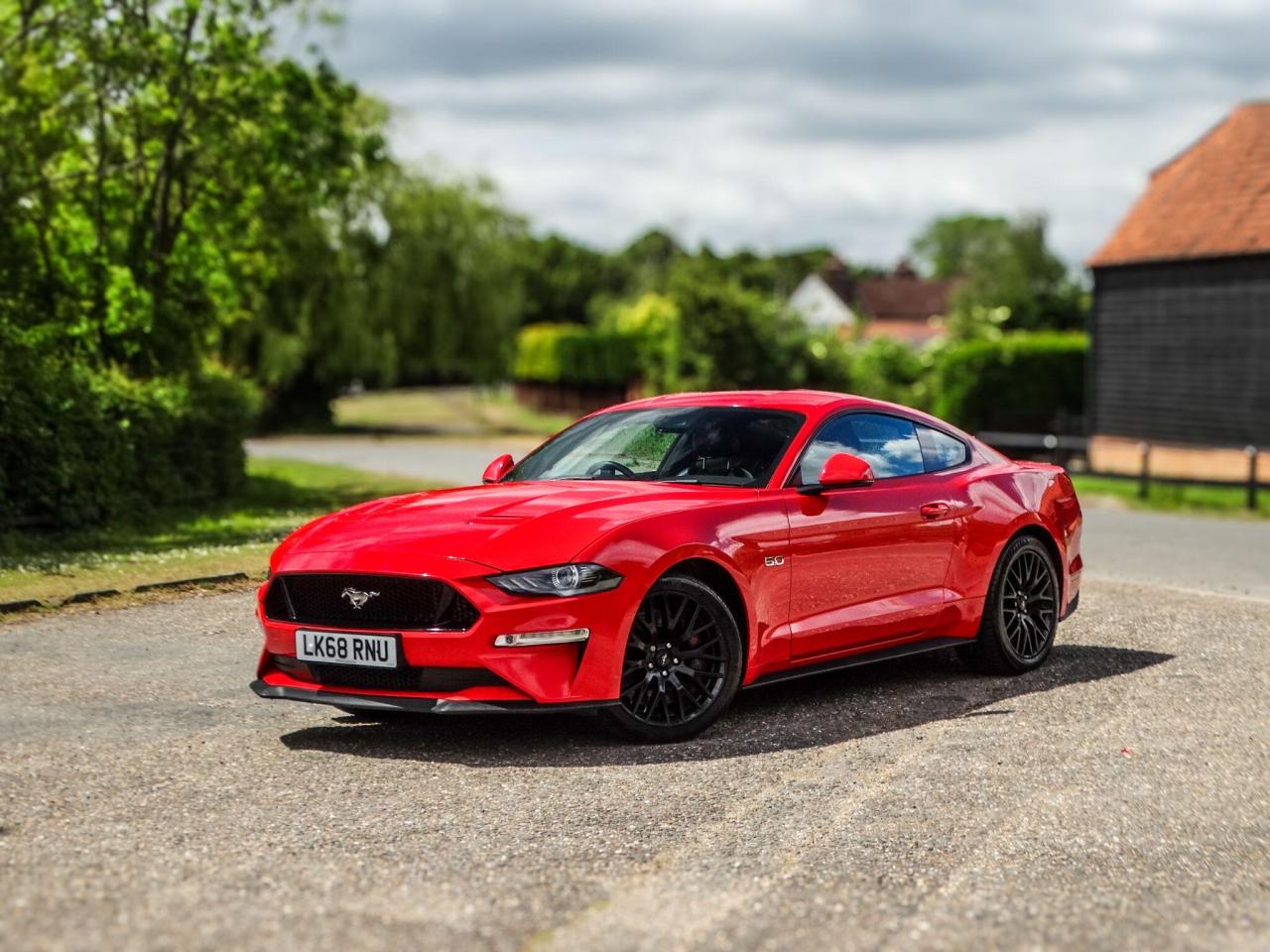 2018 Ford 5.0 V8 GT Fastback 2dr Petrol Manual Euro 6 (450 ps)