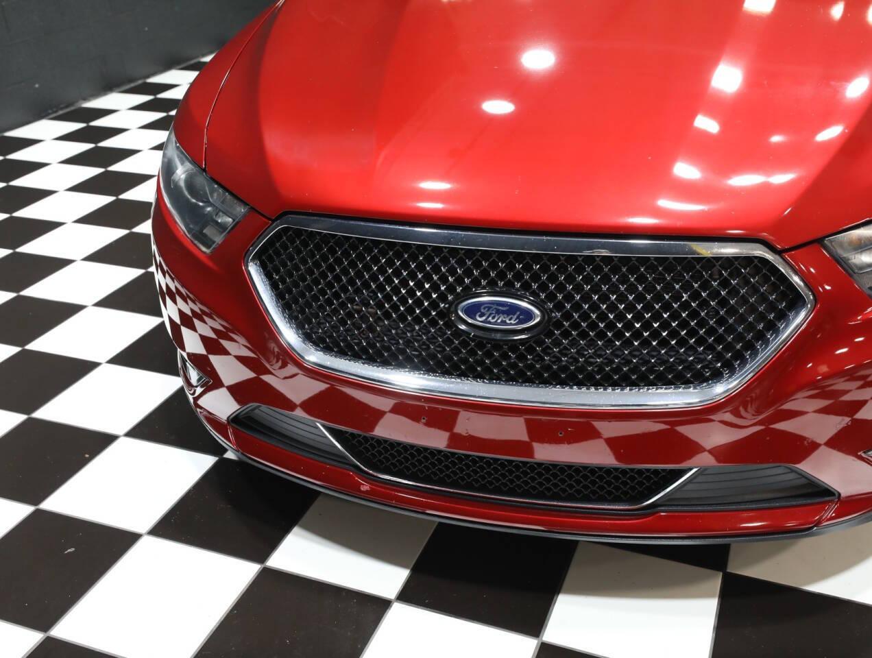 2015 Ford Taurus