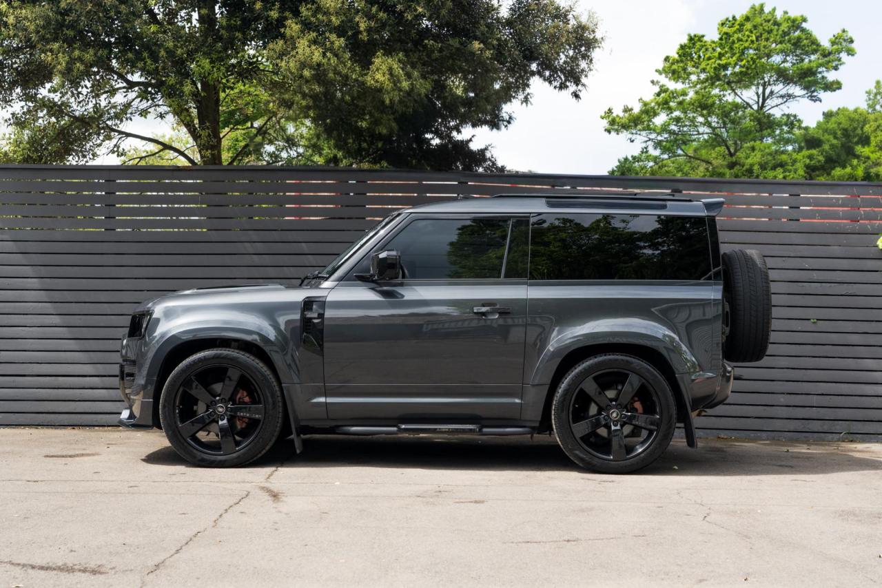 2023 Land Rover Defender