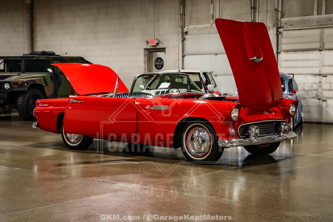 1955 Ford Thunderbird