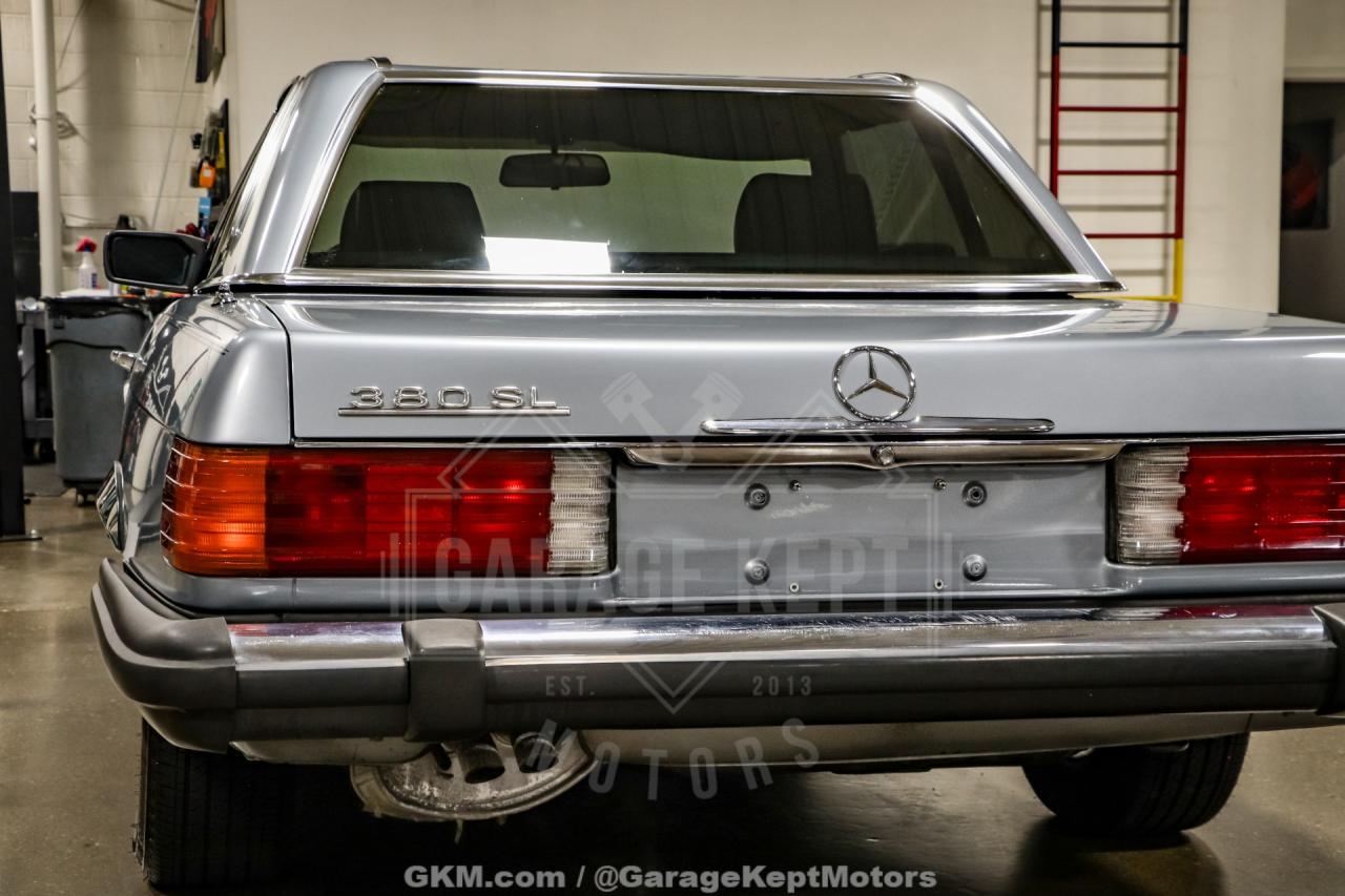 1983 Mercedes - Benz 380-Class