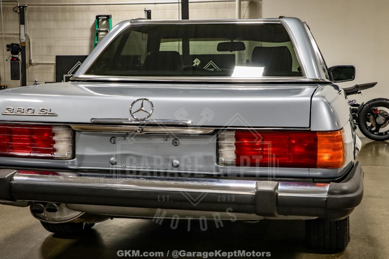 1983 Mercedes - Benz 380-Class