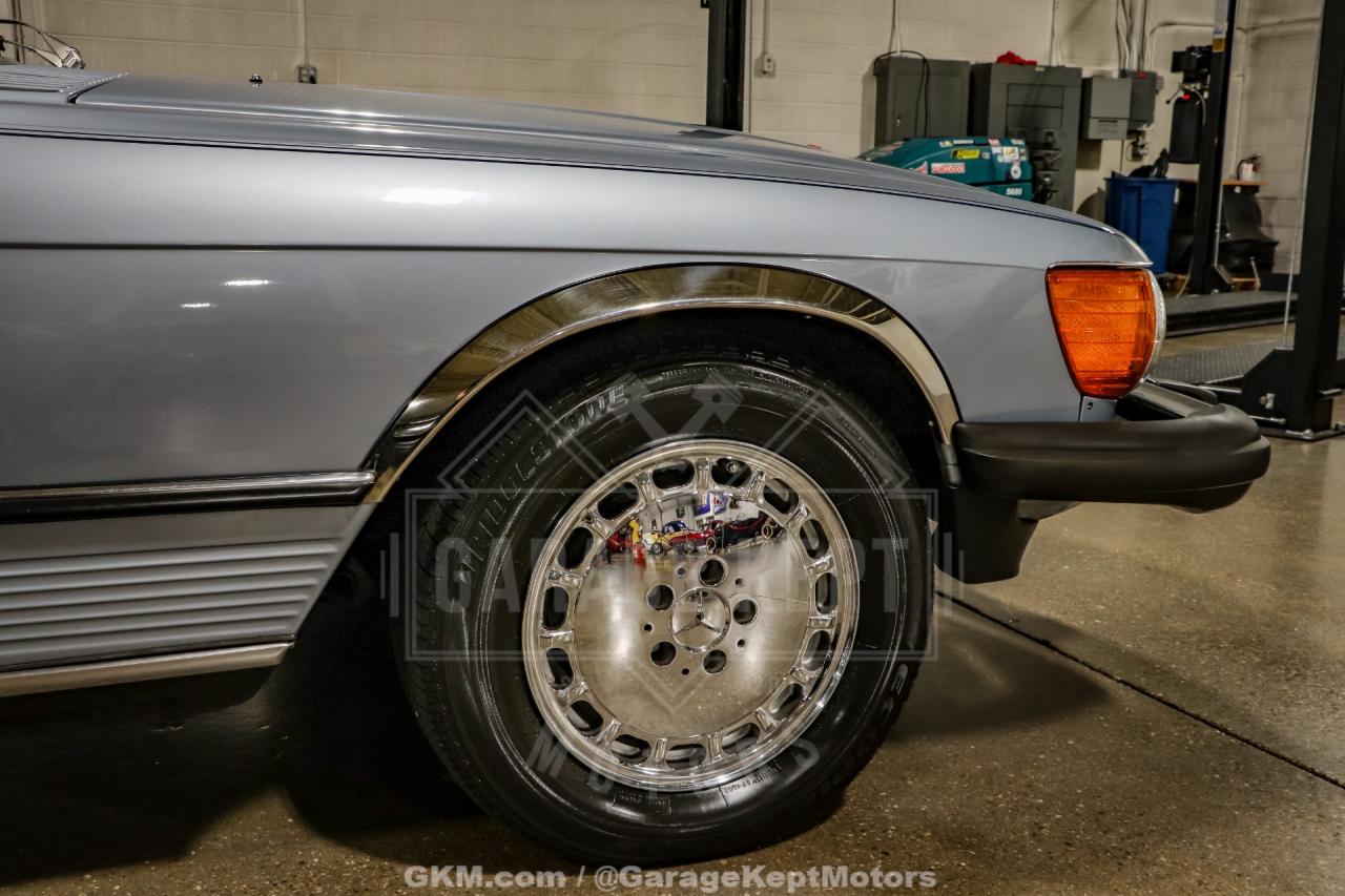 1983 Mercedes - Benz 380-Class