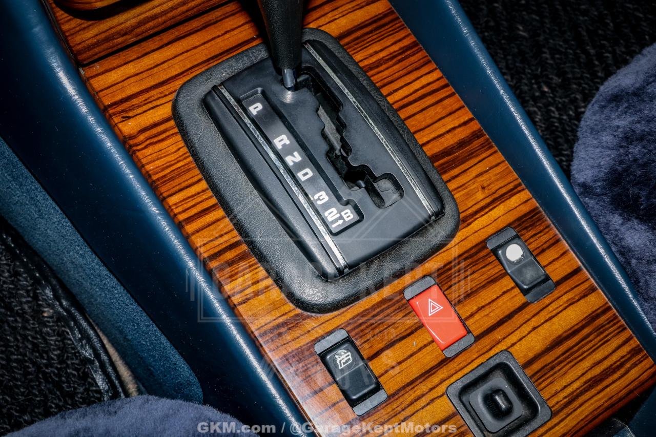 1983 Mercedes - Benz 380-Class