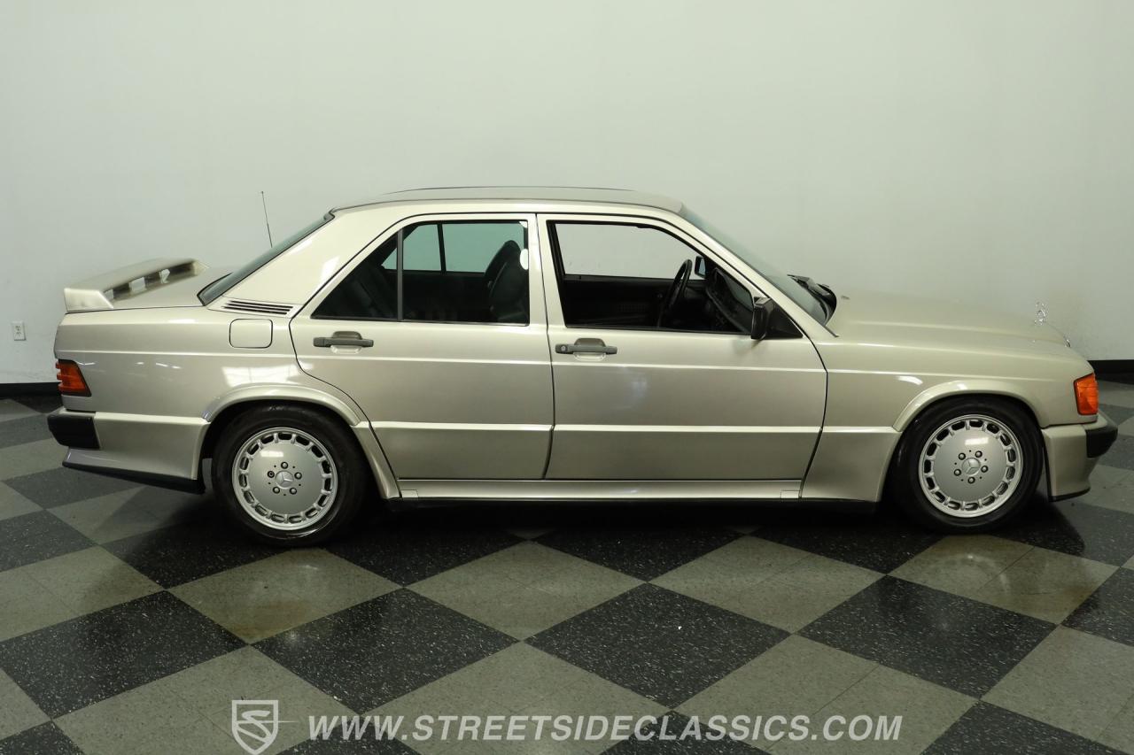 1985 Mercedes - Benz 190E