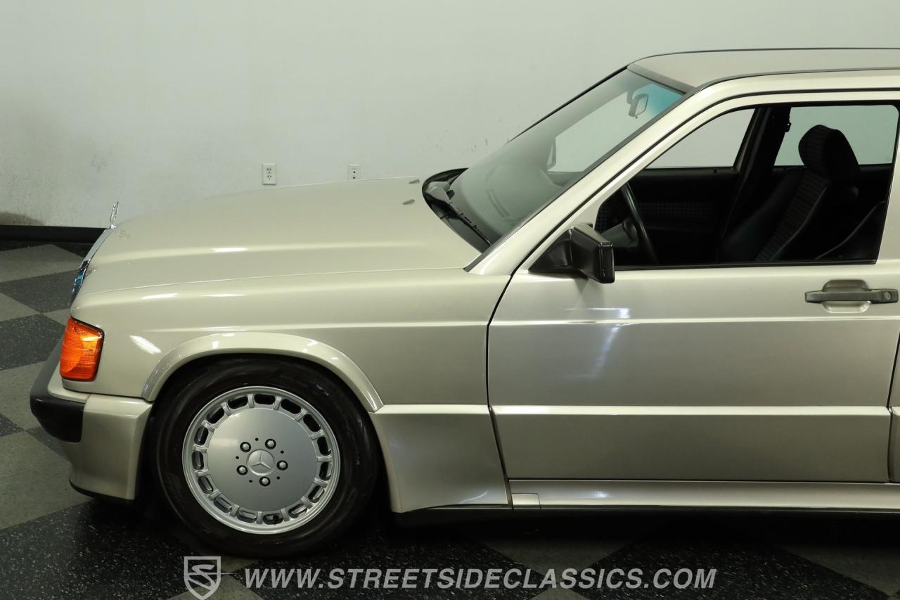 1985 Mercedes - Benz 190E