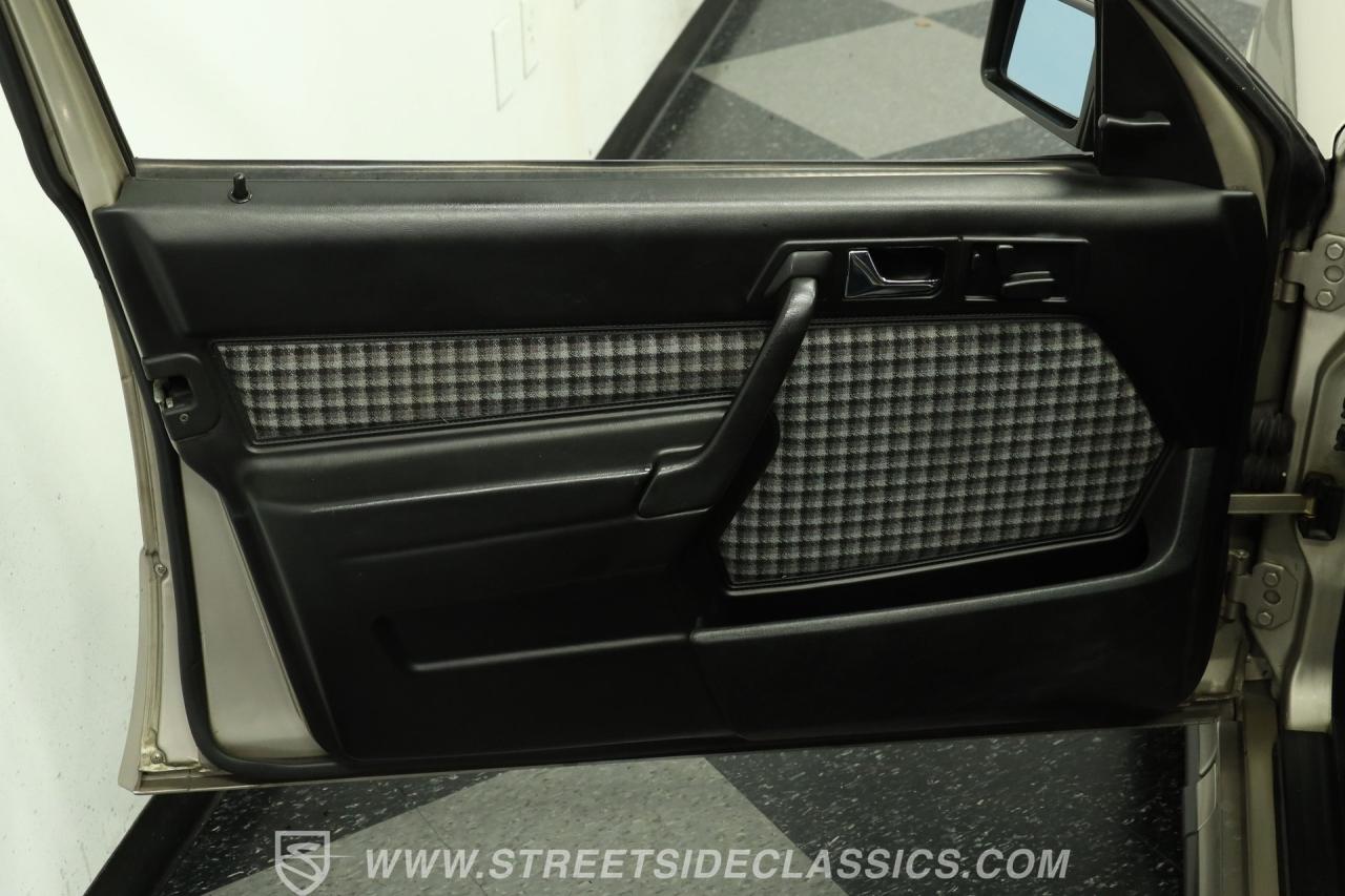 1985 Mercedes - Benz 190E