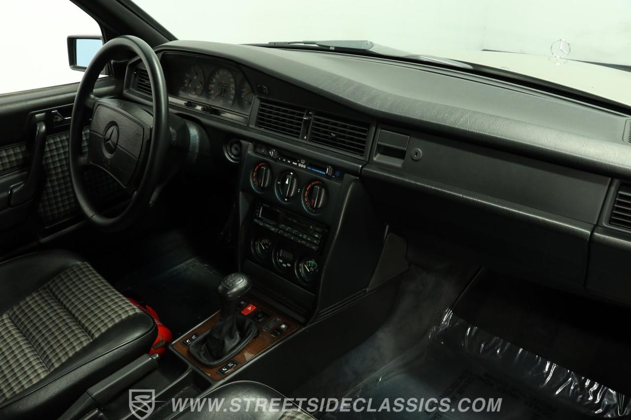1985 Mercedes - Benz 190E