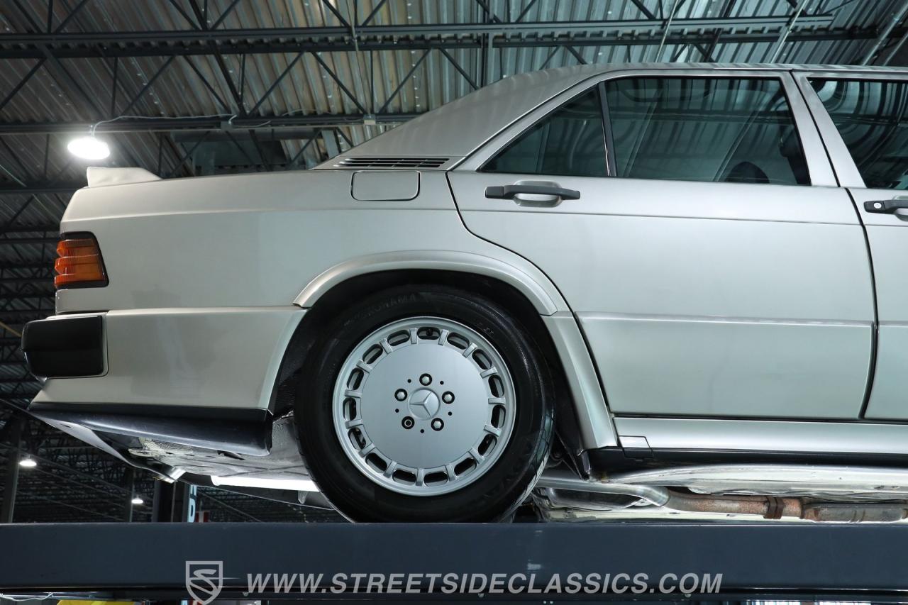 1985 Mercedes - Benz 190E