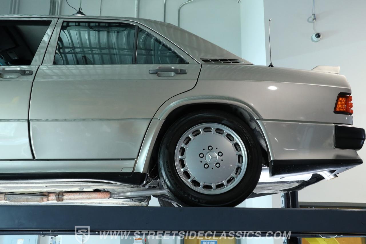 1985 Mercedes - Benz 190E