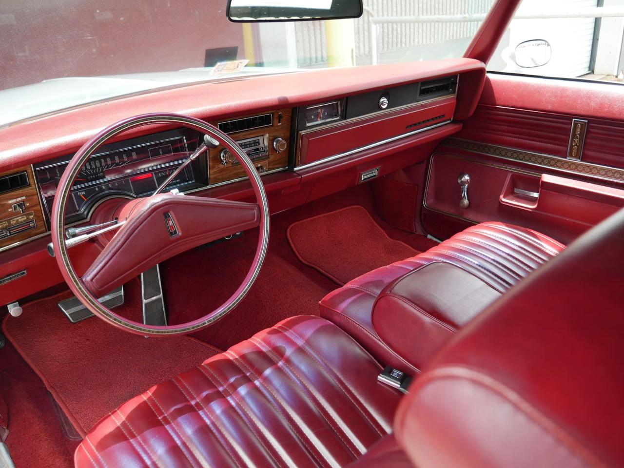1975 Oldsmobile Delta 88 Royale Convertible