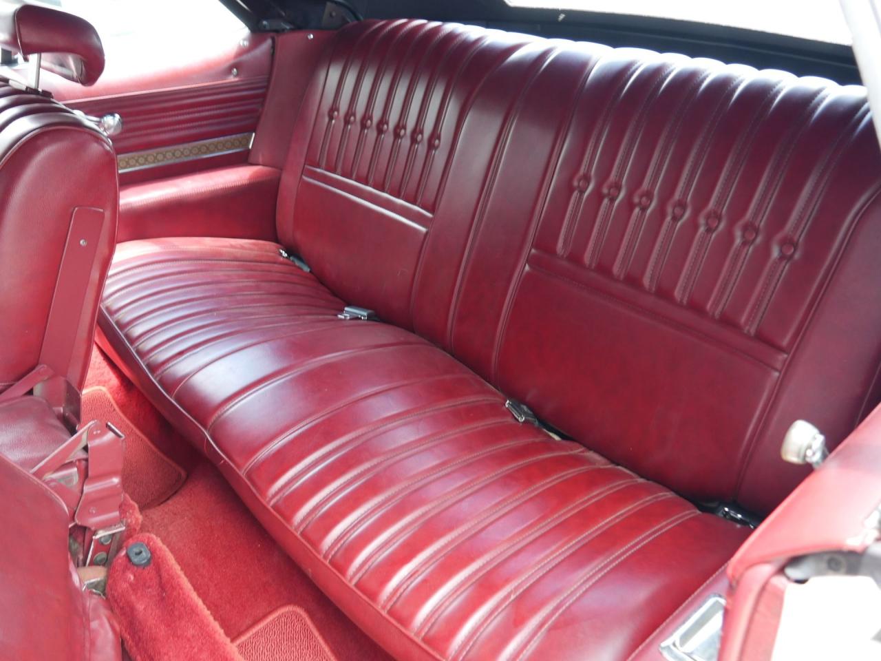 1975 Oldsmobile Delta 88 Royale Convertible