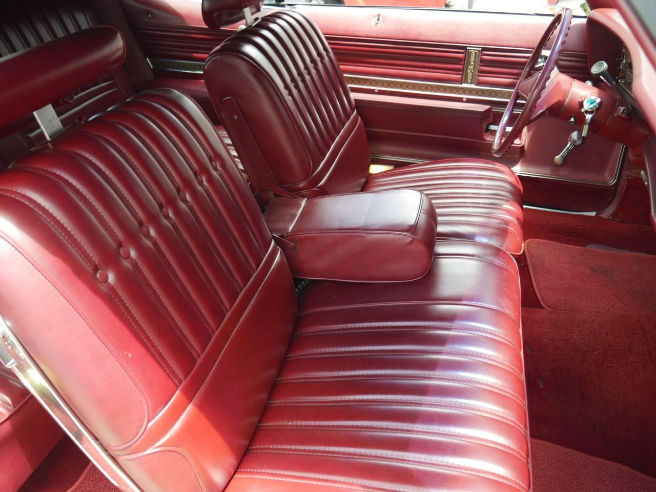 1975 Oldsmobile Delta 88 Royale Convertible