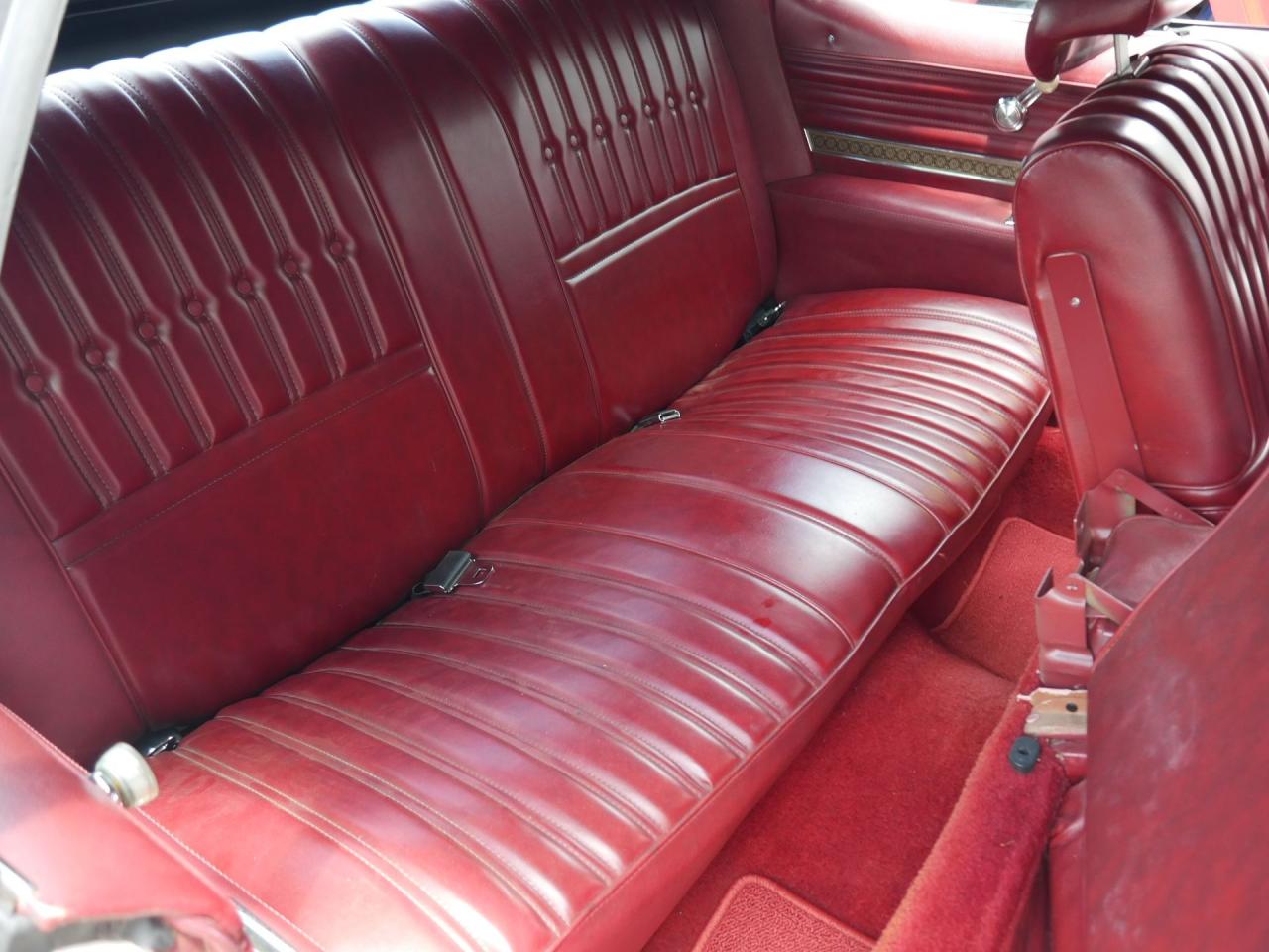 1975 Oldsmobile Delta 88 Royale Convertible
