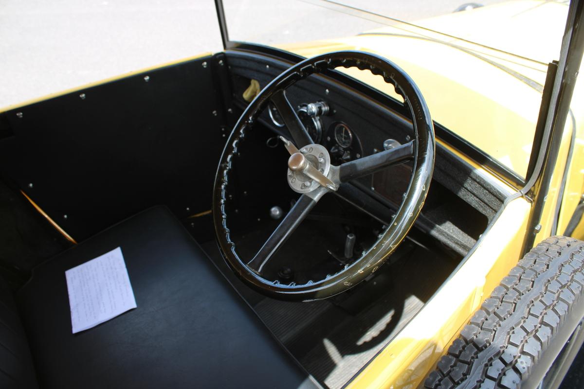 1930 Austin SEVEN NEWSPAPER VAN RE CREATION