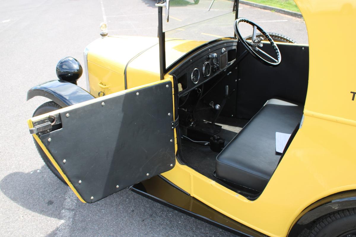 1930 Austin SEVEN NEWSPAPER VAN RE CREATION