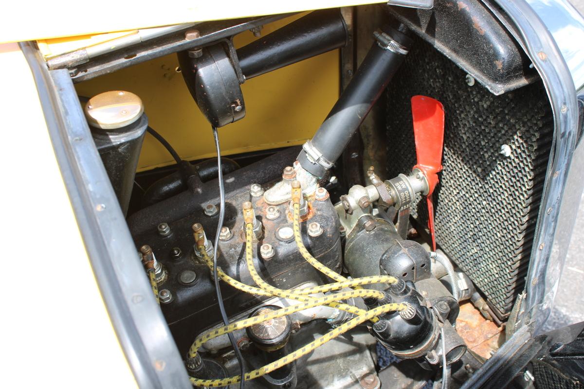 1930 Austin SEVEN NEWSPAPER VAN RE CREATION
