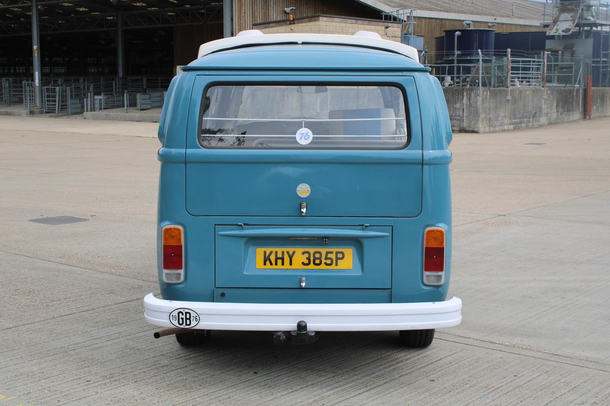 1976 Volkswagen CAMPER VAN