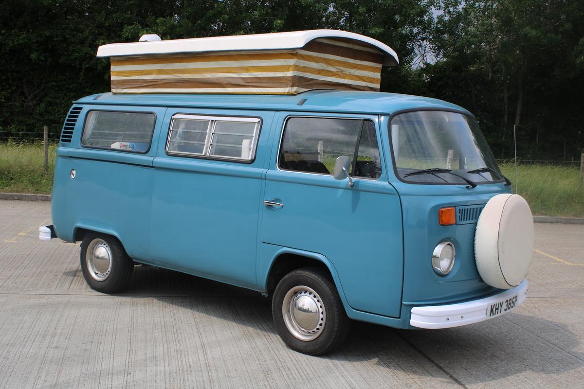 1976 Volkswagen CAMPER VAN