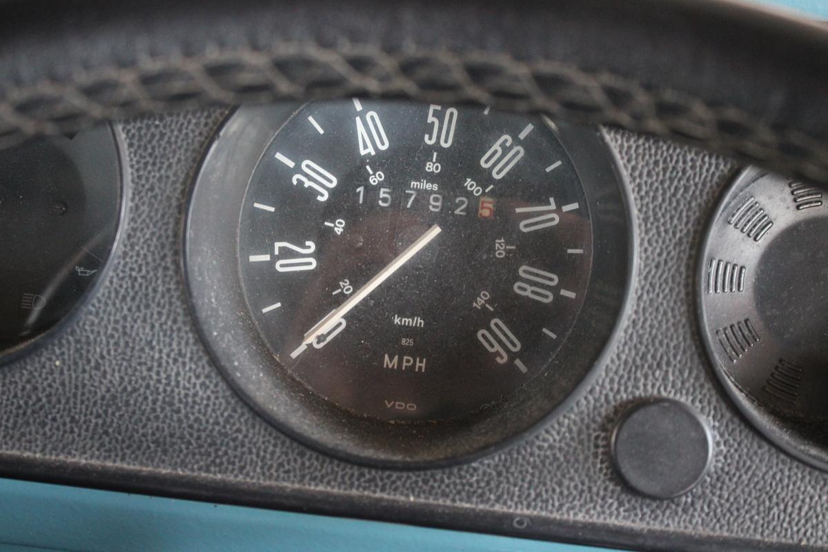 1976 Volkswagen CAMPER VAN