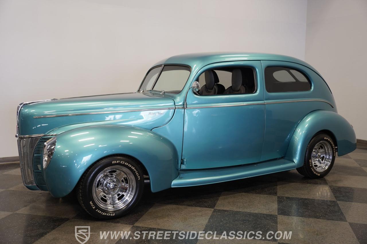 1940 Ford Deluxe