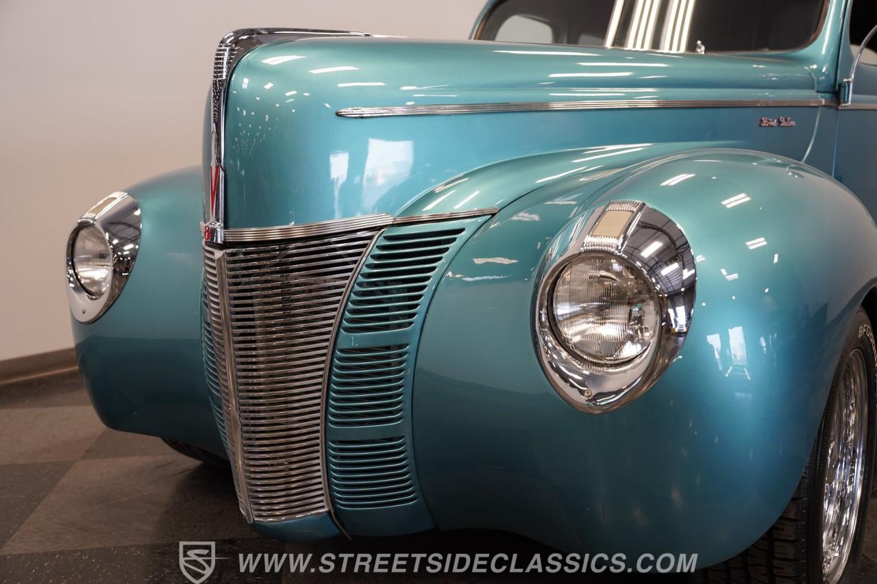 1940 Ford Deluxe