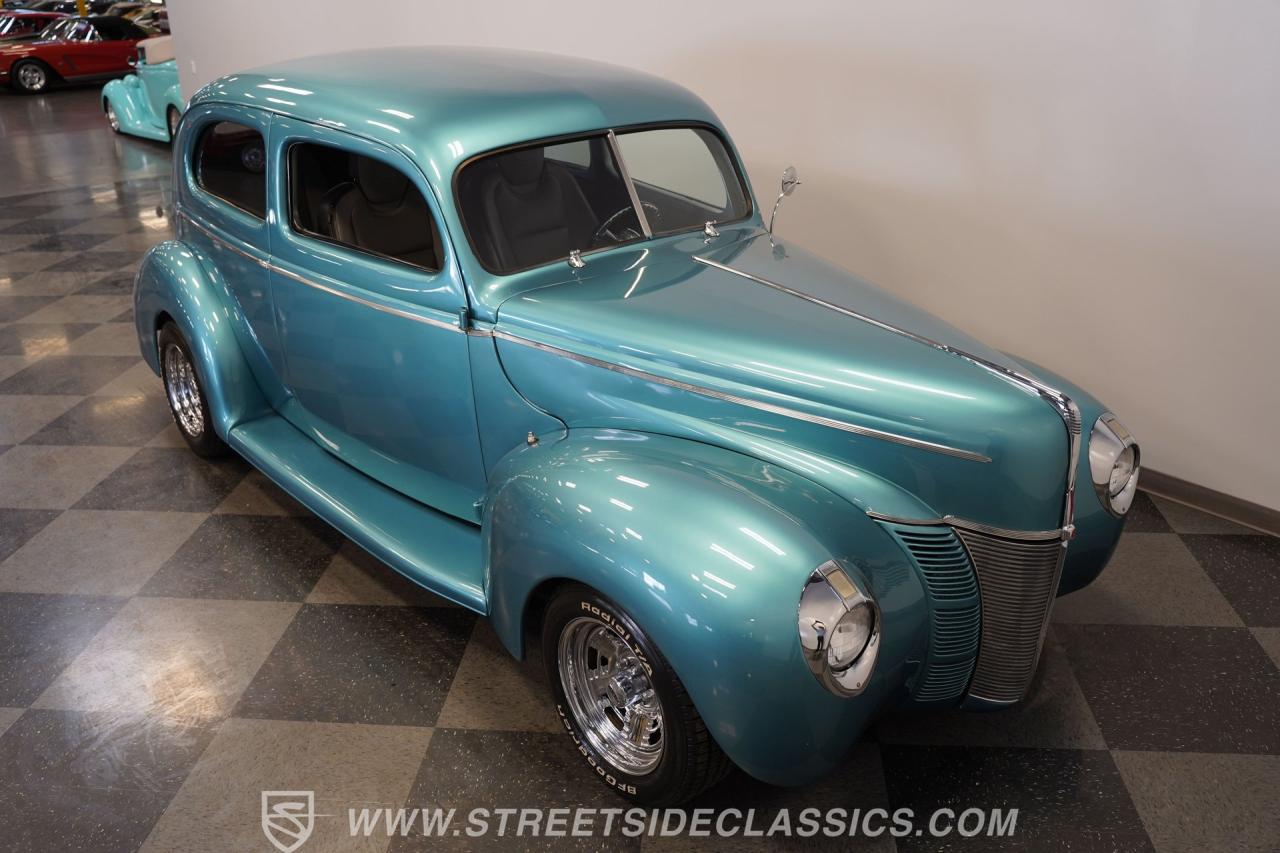 1940 Ford Deluxe