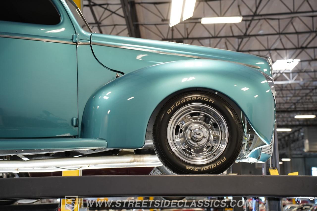 1940 Ford Deluxe