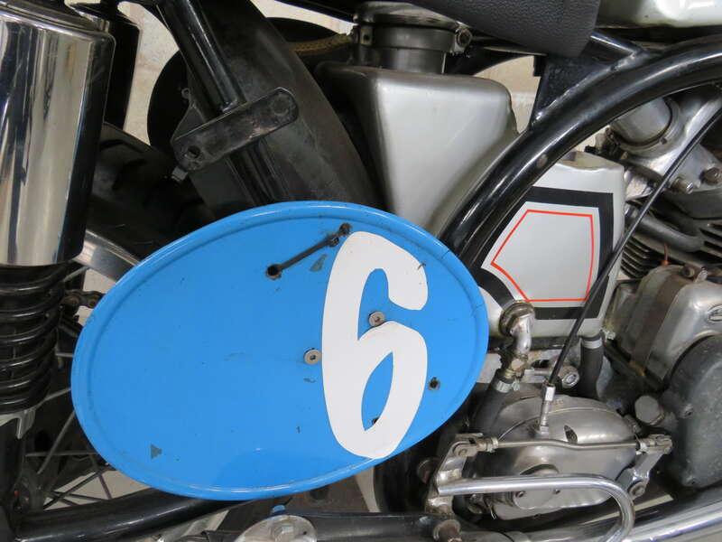 1956 NORTON MANX MODSEL 40M