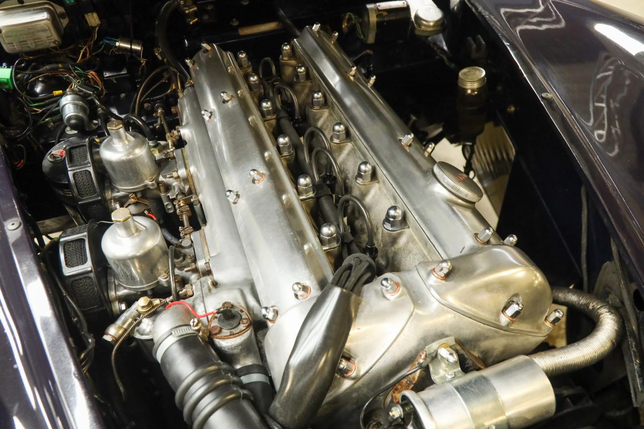 1955 Jaguar XK140 DHC &ldquo;More than 70 years in France&rdquo;