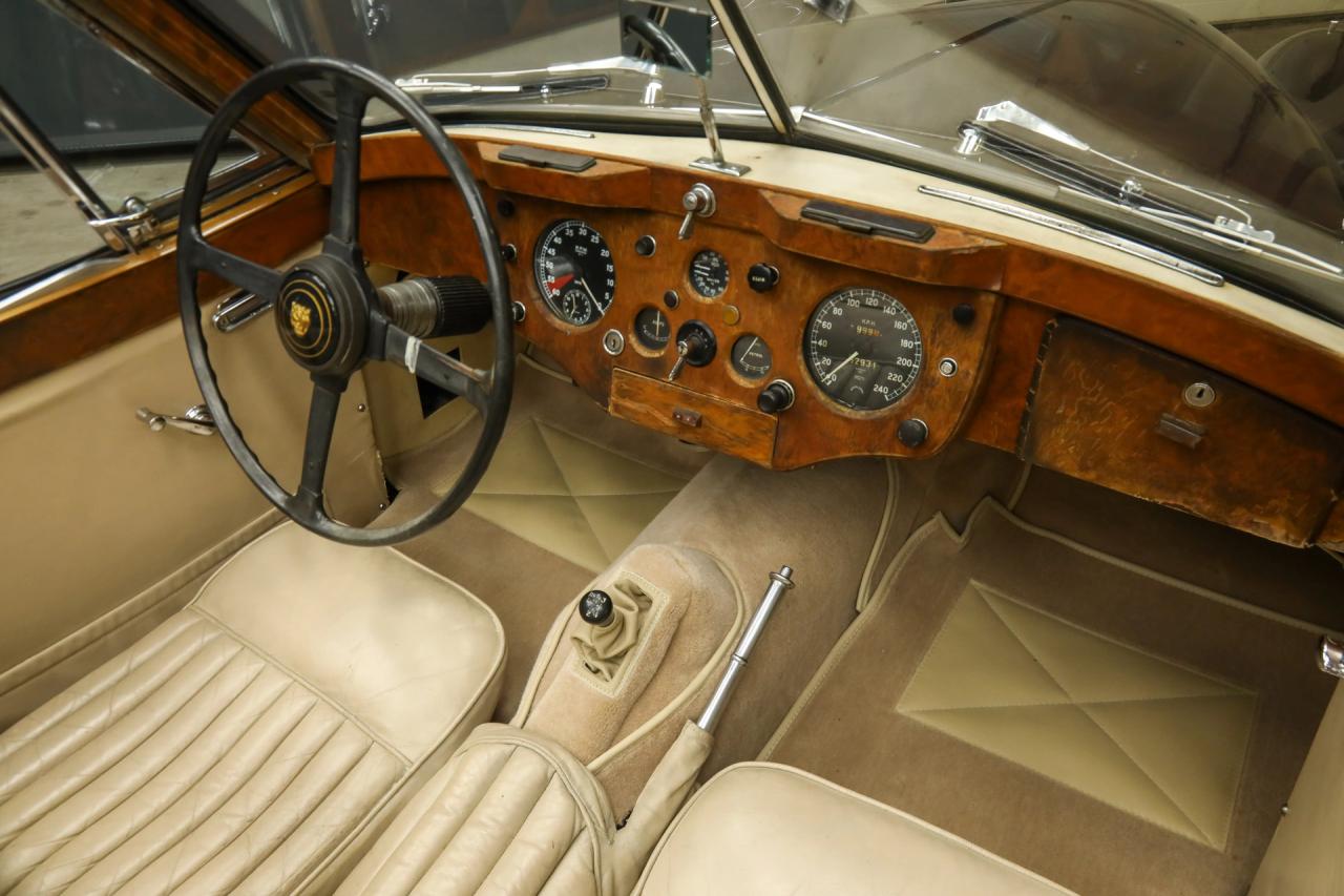 1955 Jaguar XK140 DHC &ldquo;More than 70 years in France&rdquo;