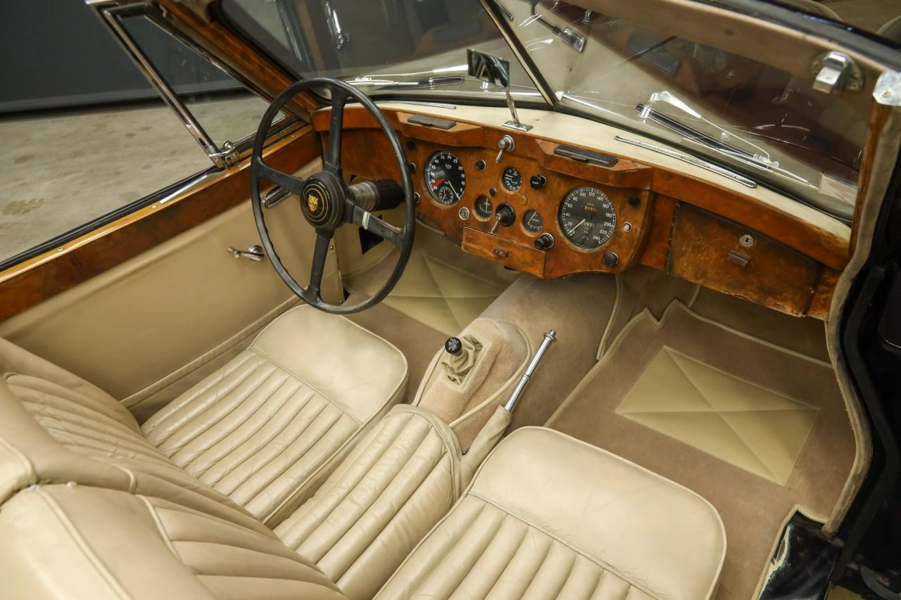 1955 Jaguar XK140 DHC &ldquo;More than 70 years in France&rdquo;