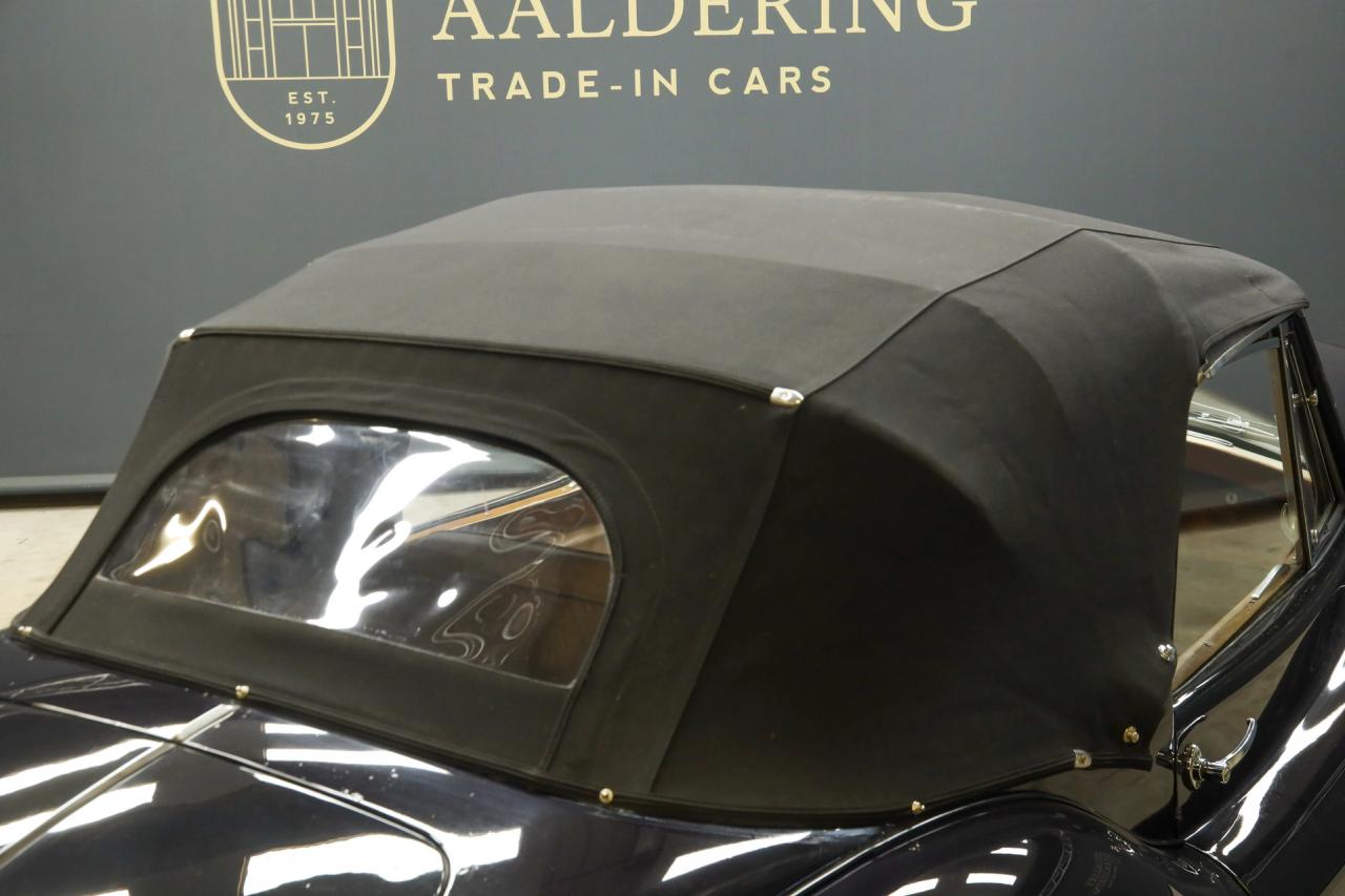 1955 Jaguar XK140 DHC &ldquo;More than 70 years in France&rdquo;