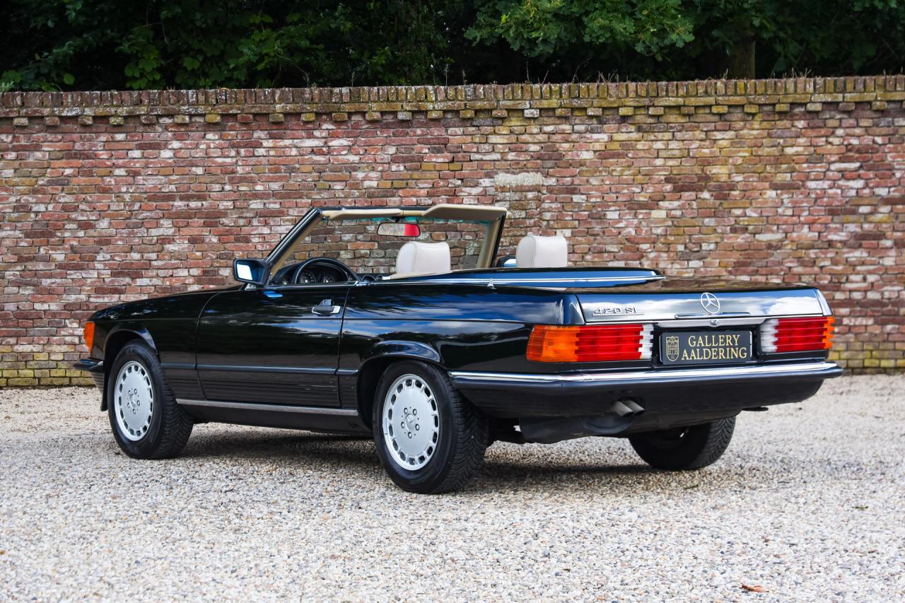 1986 Mercedes - Benz 420 SL &ldquo;The hidden strip is still there&rdquo;