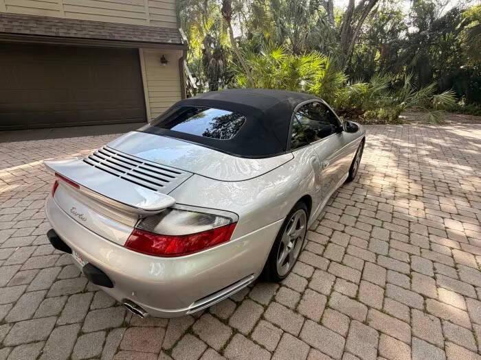 2004 Porsche 911