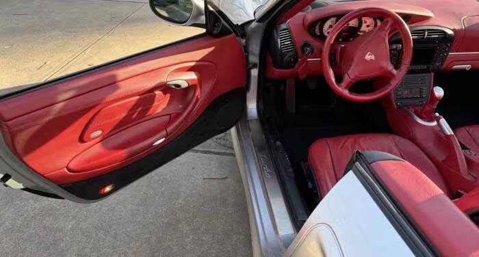 2004 Porsche 911