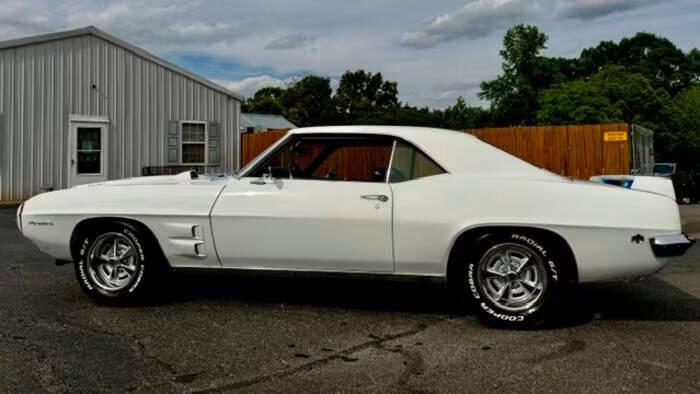 1969 Pontiac Firebird