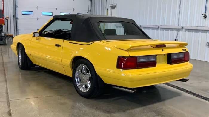 1993 Ford Mustang