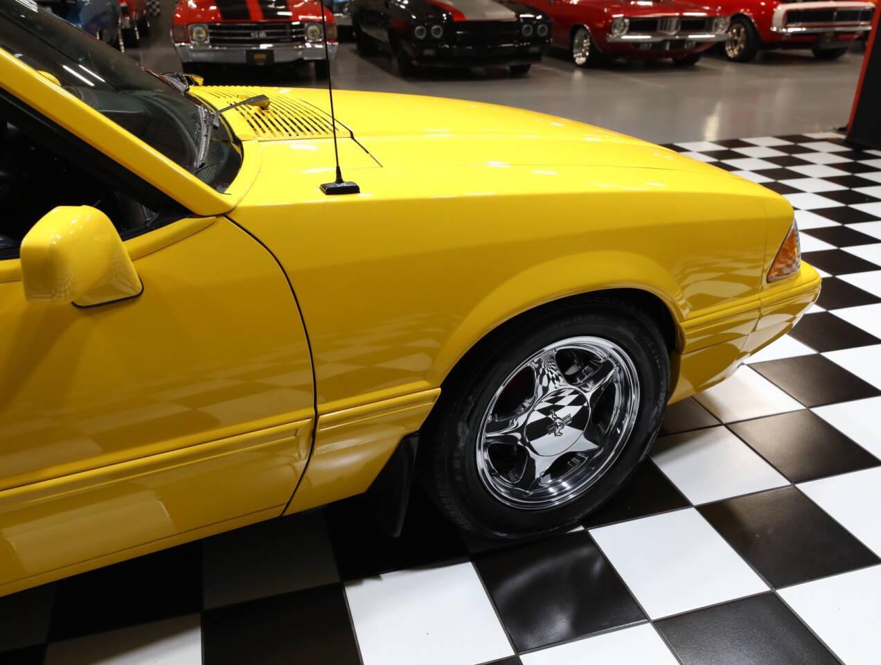 1993 Ford Mustang