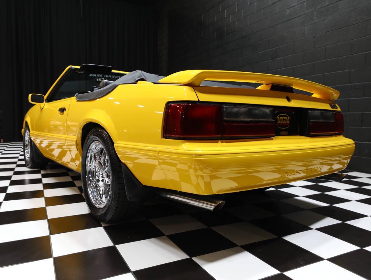 1993 Ford Mustang