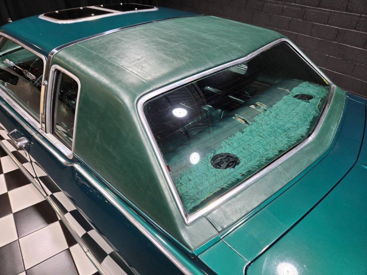 1975 Lincoln Continental