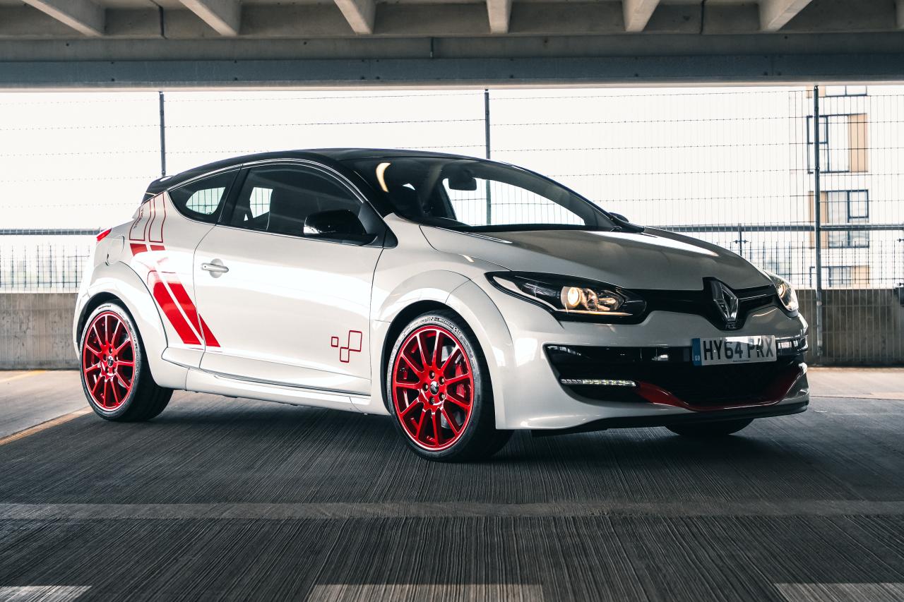 2015 Renault Megane RS 275 Trophy-R