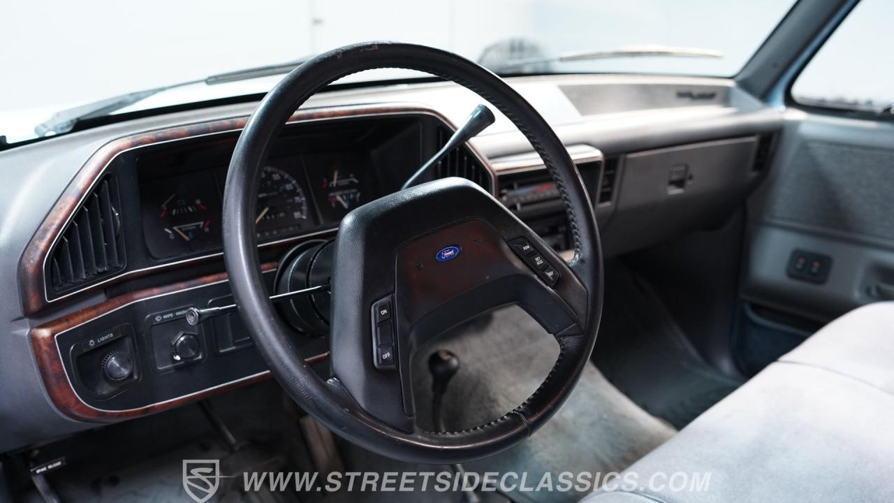 1989 Ford F-150 Lariat 4x4