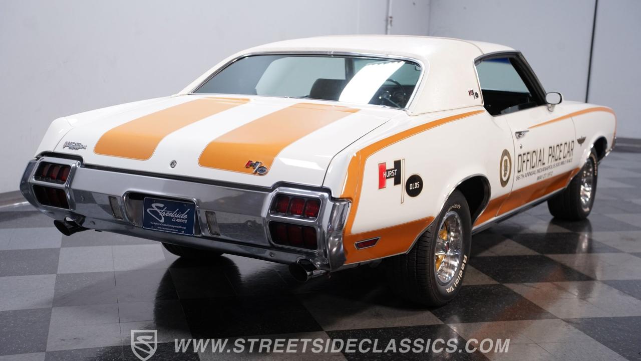1972 Oldsmobile Cutlass Supreme Hurst/Olds Indy 500 Pace Car