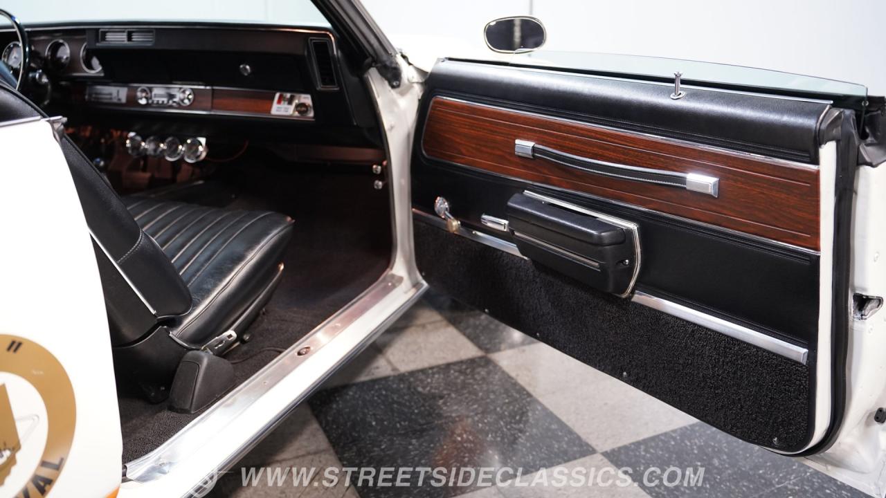 1972 Oldsmobile Cutlass Supreme Hurst/Olds Indy 500 Pace Car
