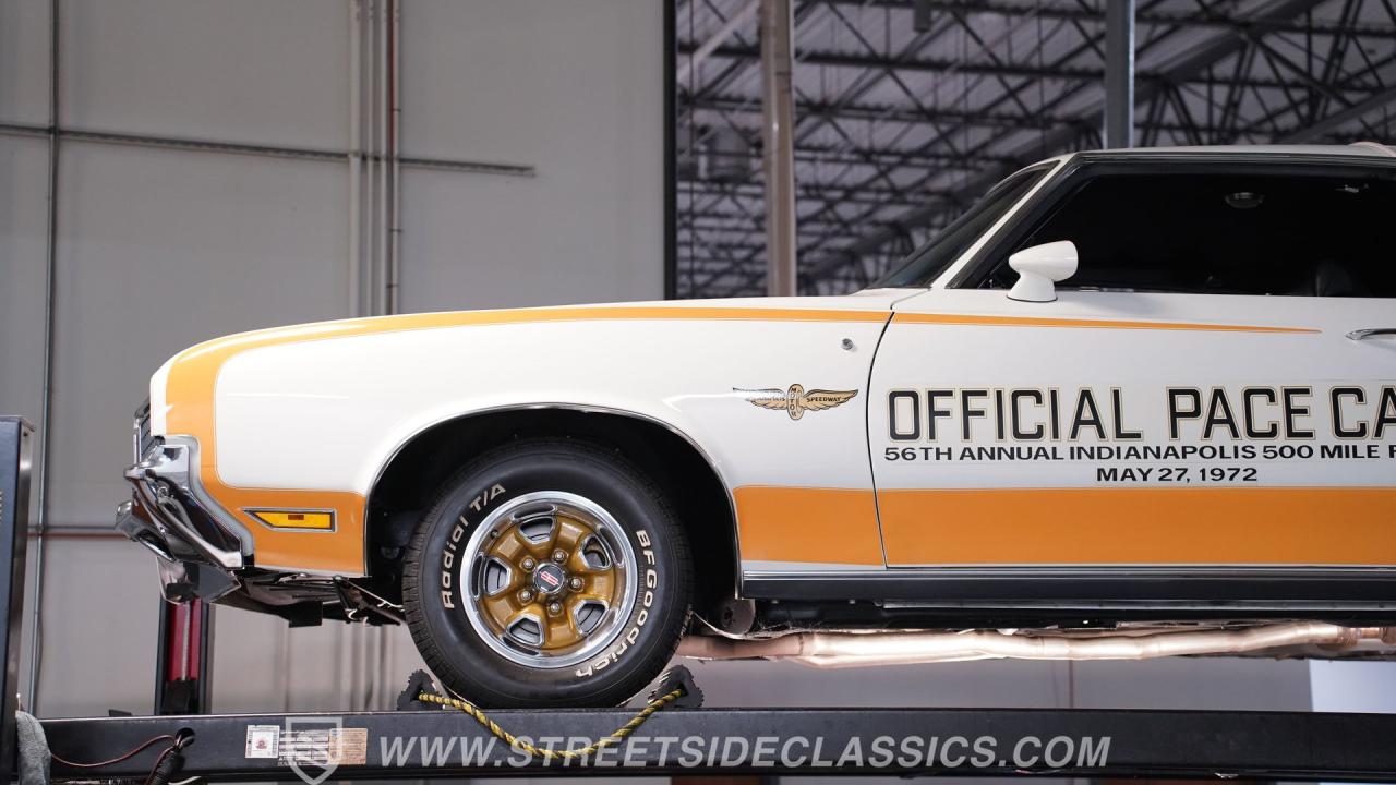 1972 Oldsmobile Cutlass Supreme Hurst/Olds Indy 500 Pace Car