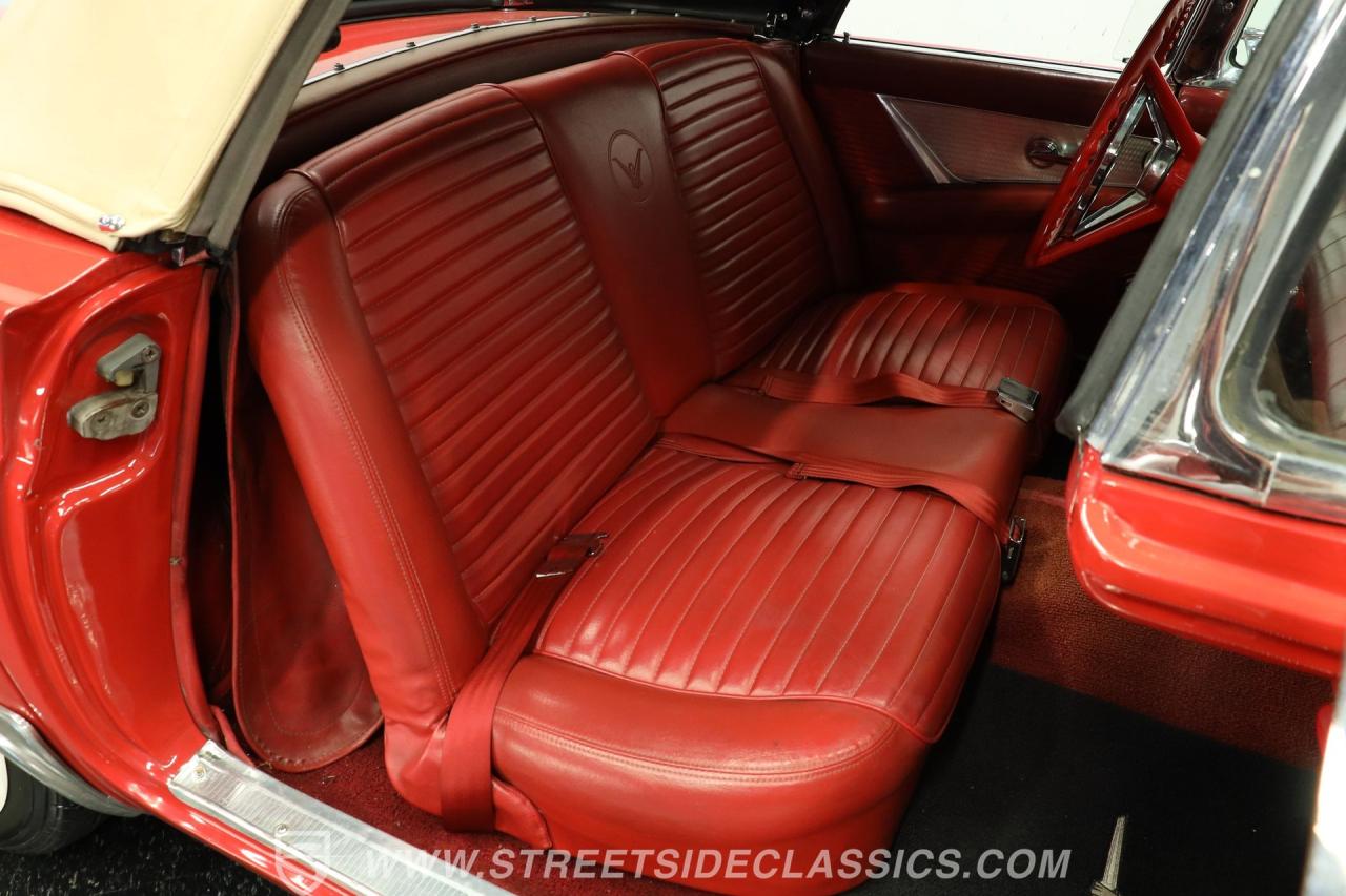 1957 Ford Thunderbird
