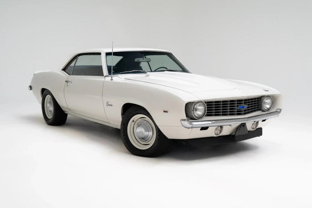 1969 Chevrolet Camaro COPO Tribute