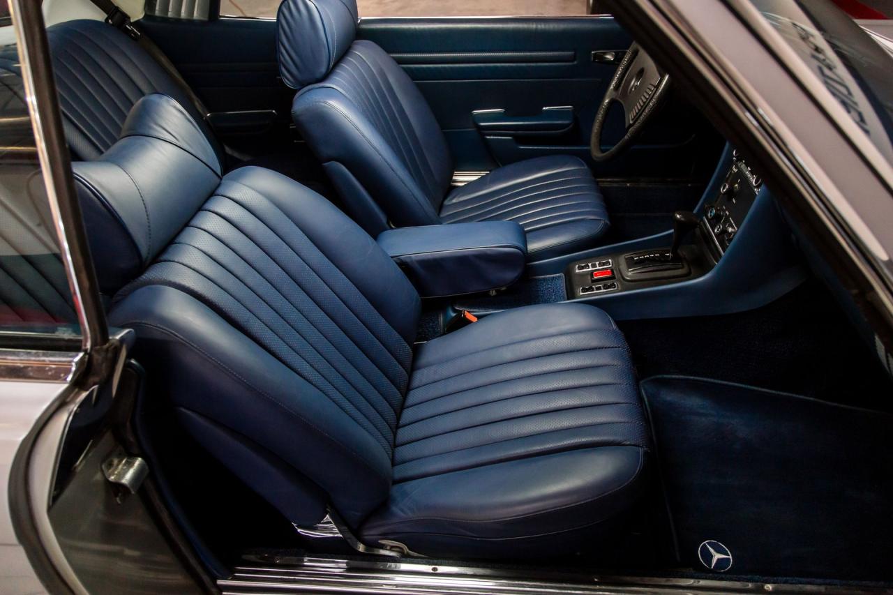 1975 Mercedes - Benz 450 SLC