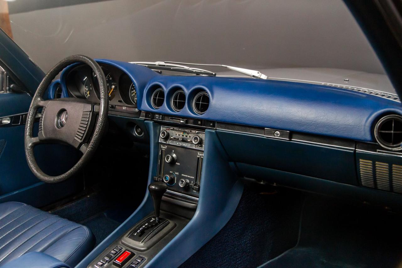 1975 Mercedes - Benz 450 SLC